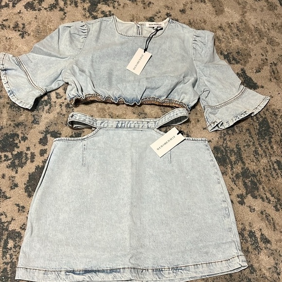 *BUNDLE* WeWoreWhat Denim Top and Denim Skirt size M - Picture 3 of 5